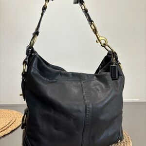 Black leather coach Carly - large